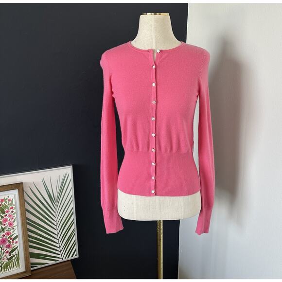 Elie Tahari Cashmere Cardigan Sweater Scalloped Hem Flower Buttons - Picture 1 of 11